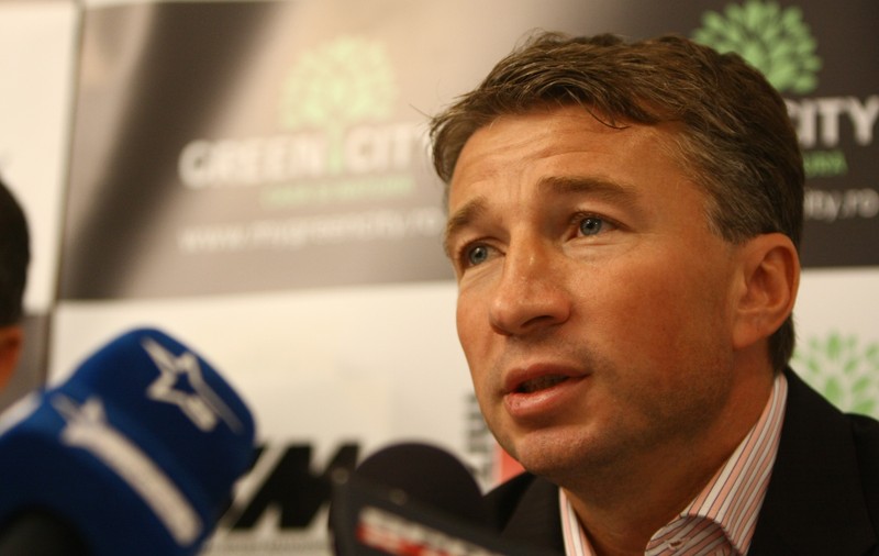 Dan Petrescu, a șaptea remiză în liga secundă din Rusia