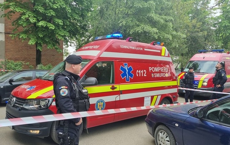 O mamă din Timișoara s-a aruncat de pe bloc împreună cu copiii ei. Toți trei au murit