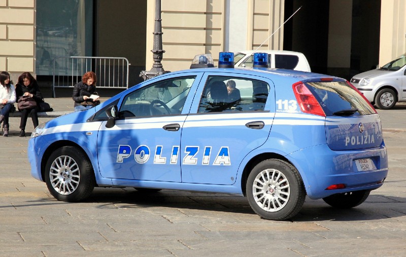 Un român a murit în drum spre muncă, în Italia. Victima ținea o țigară în mână