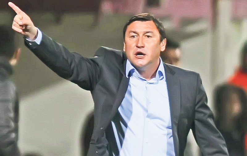 INTERVIU EXLUSIV | Fostul mare internaţional Viorel Moldovan speră ca România să scuture măcar o dată plasa porţii Greciei: «Trebuie să marcăm neapărat!»