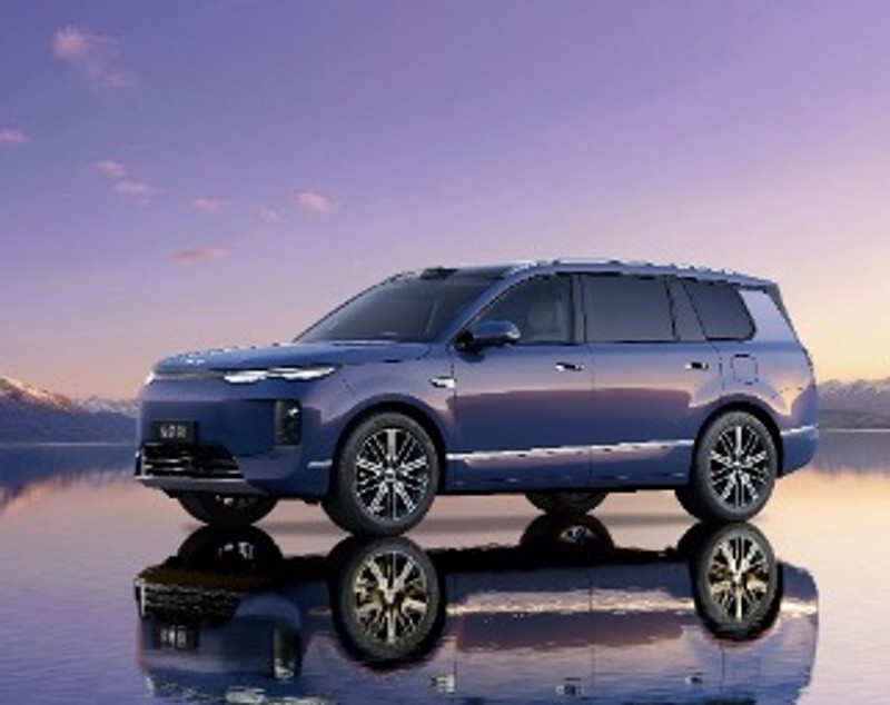 BYD și demonstrațiile de forță tehnologică: viteză extremă, lux, încărcare ultra rapidă, accelerații amețitoare