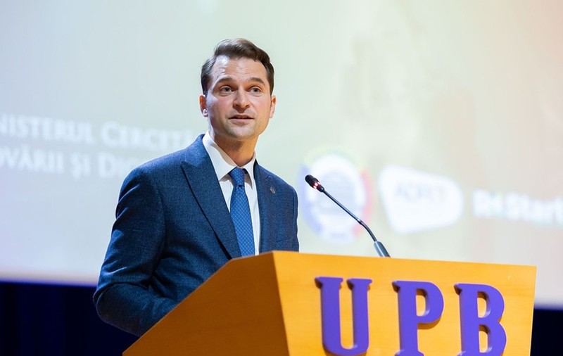 Sebastian Burduja, despre scandalul Blue Air: „Cei care au venit la Ministerul Transporturilor, la Finanţe trebuie să dea explicaţii”