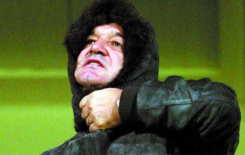 Gigi, se strânge laţul!