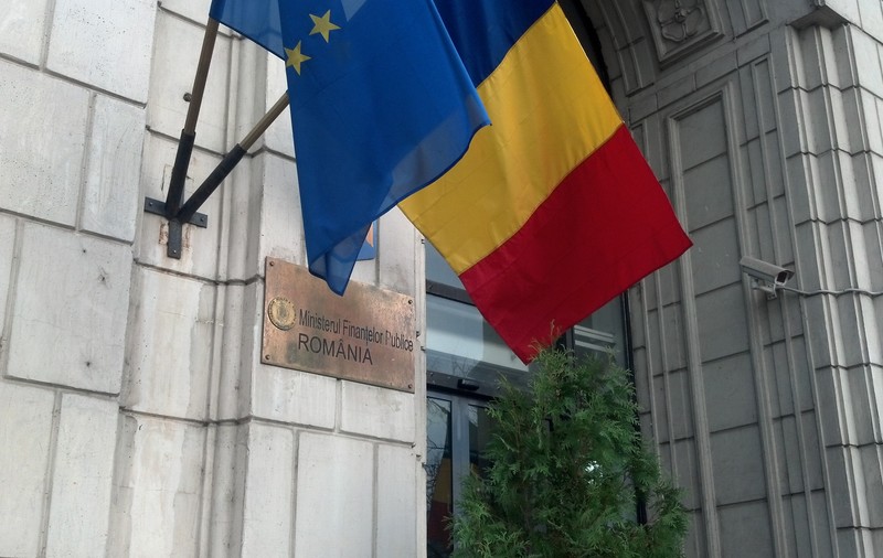 Ce a răspuns Comisia Europeană la întrebarea dacă OMV Petrom trebuie să plătească taxa de solidaritate în România