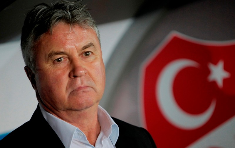 Olandezul Guus Hiddink a fost demis de la cârma Turciei