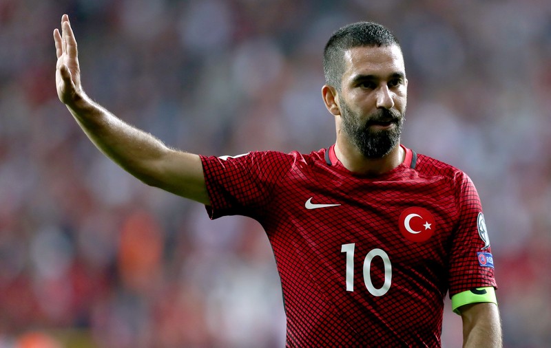 Fotbalistul Arda Turan a fost condamnat la doi ani și opt luni de închisoare cu suspendare!