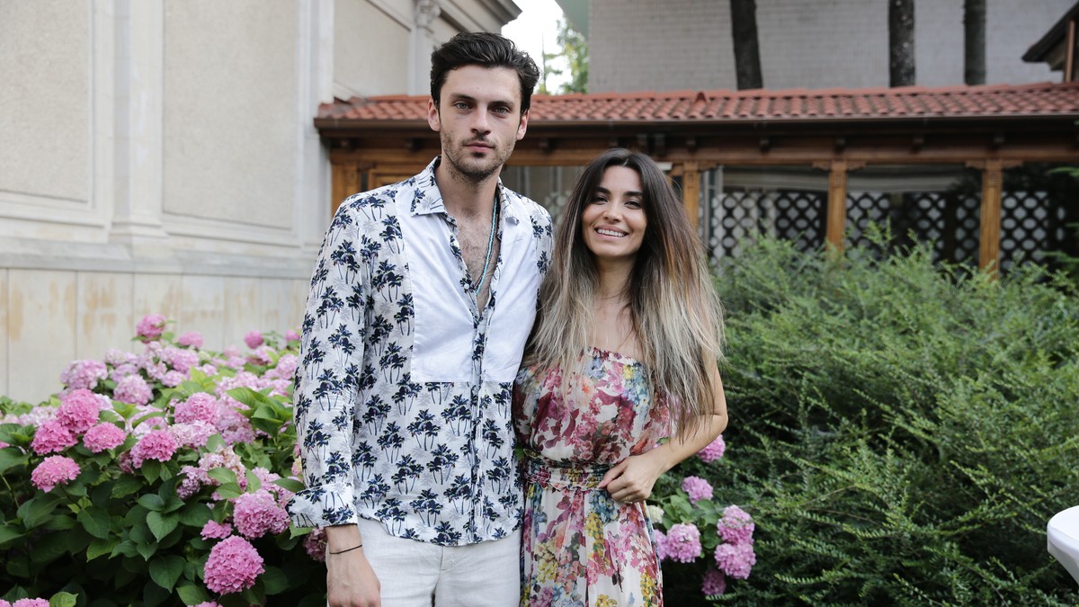 Lili Sandu și-a îngropat cariera muzicală, dar nu și pe cea de actriță