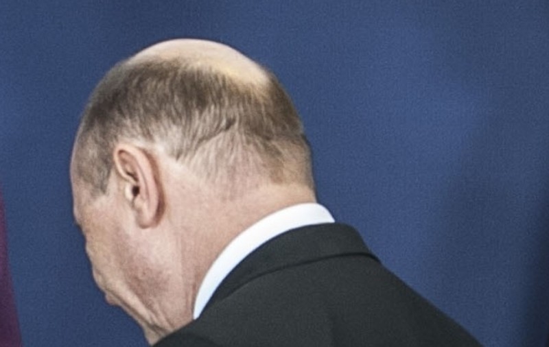 CCR a decis: BĂSESCU PIERDE, PONTA CÂŞTIGĂ! Lovitura primită de preşedintele suspendat de la Curtea Constituţională