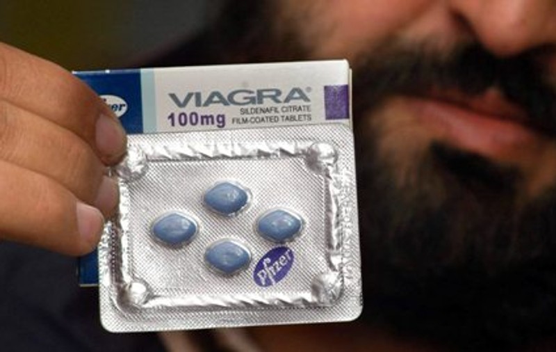 CIA le oferă Viagra şi jucării informatorilor săi
