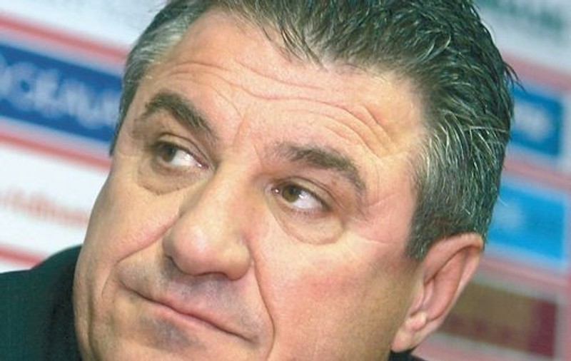 «Briliantul» a redevenit jucătorul fraţilor Becali