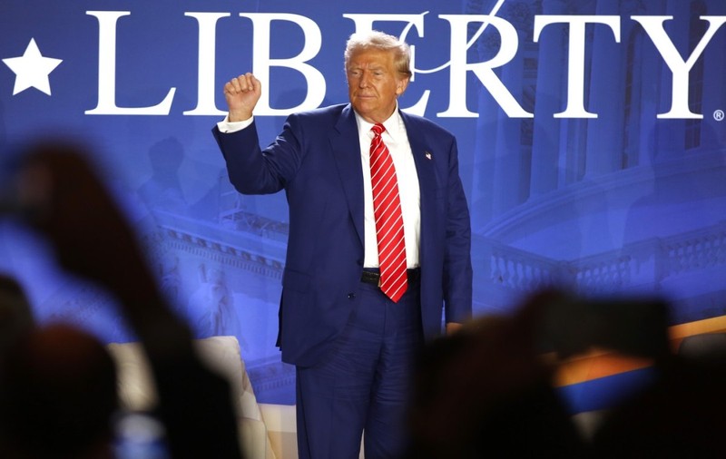 Victorie pentru Donald Trump. Pronunţarea pedepsei în cazul Stormy Daniels, amânată pentru după alegerile prezidenţiale
