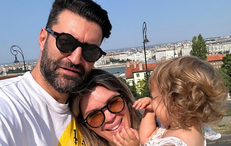 Imagini nevăzute până acum cu fetița lui Smiley și a Ginei Pistol. Josephine a împlinit 4 ani: „Să nu ți se vadă chipul, ca să mă mai certe câte o cucoană”