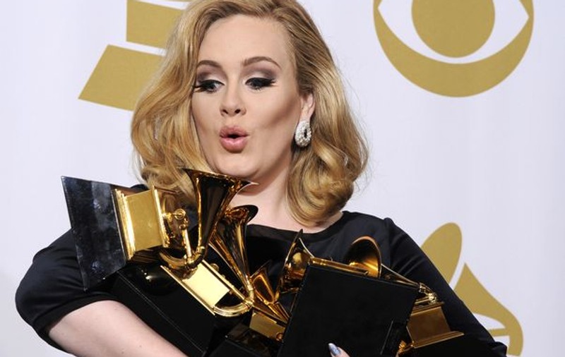 Adele s-a căsătorit în secret