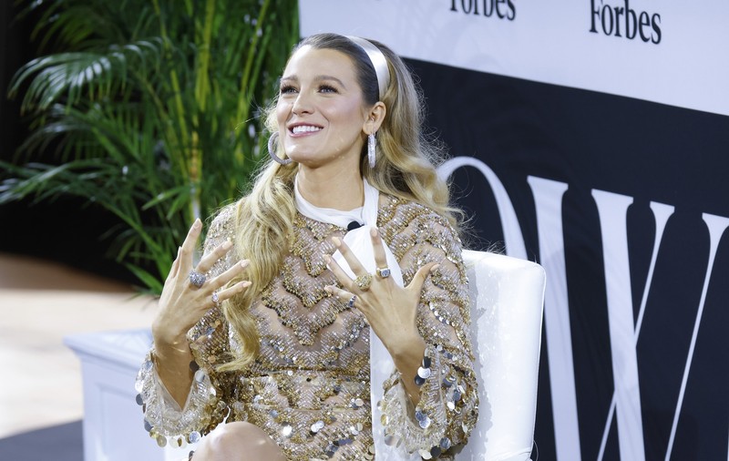 Blake Lively e însărcinată cu al patrulea copil. Imagini cu celebra actriță gravidă