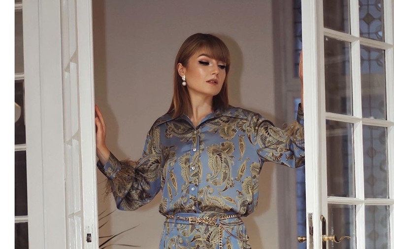 Cum s-a pozat Alexandra Ungureanu pe plaja din Portugalia. „Deja îmi fac planuri pentru următoarea escapadă”