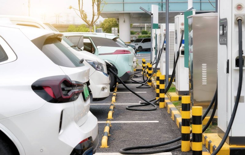 Europa a depășit pragul de un milion de stații publice de încărcare pentru vehicule electrice