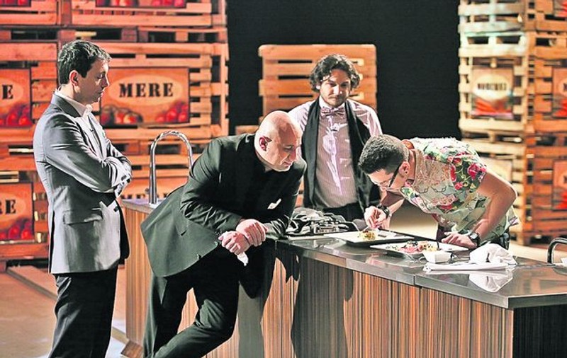 De ce sunt duri juraţii de la MasterChef?