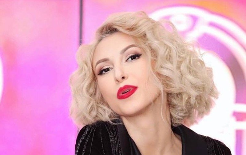 Andreea Bălan se umple de bani în noaptea dintre ani. Onorariul de Revelion sare de 3.500 de euro și are cinci spectacole