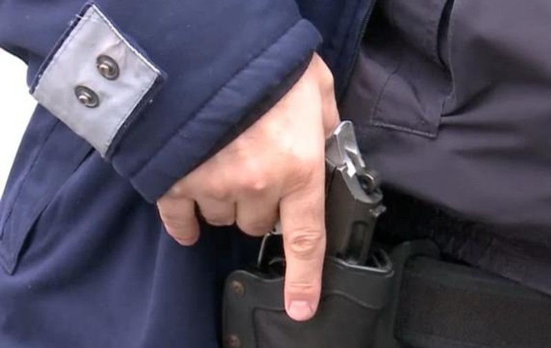 Polițistul care s-a împușcat în cap la Caracal a murit