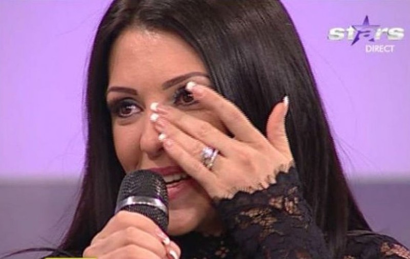 CÂTĂ DURERE! CELIA, cu OCHII în LACRIMI la TV!