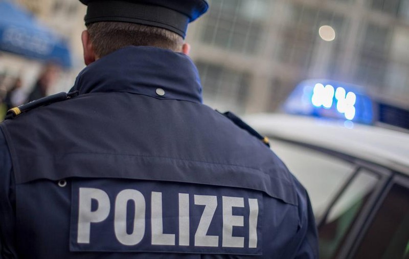 Copil mort după ce a fost împins în fața trenului de un individ african, în Germania. Doar mama lui a putut să se salveze