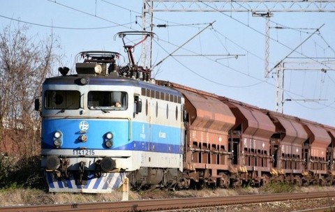 Tren de marfă