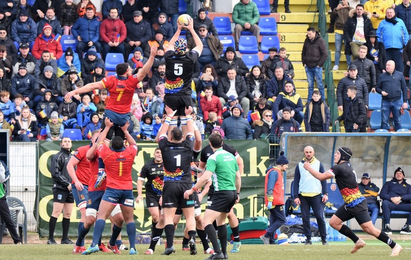 Naționalele de rugby ale Spaniei și României s-au bătut într-un club, după meciul de la Botoșani. Federația a anunțat că a demarat o anchetă