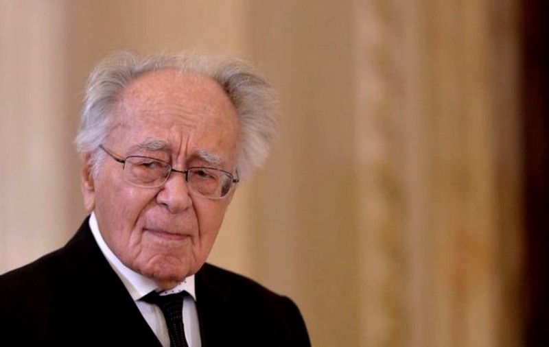 Mesajul lui Mihai Şora, după violenţele din Piaţa Victoriei: "Caii nu au nicio vină"
