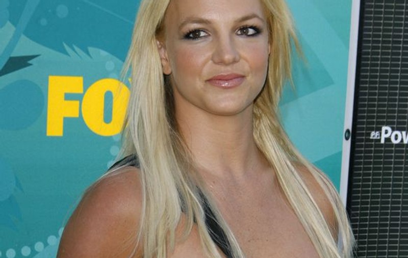 Se mărită Britney Spears?