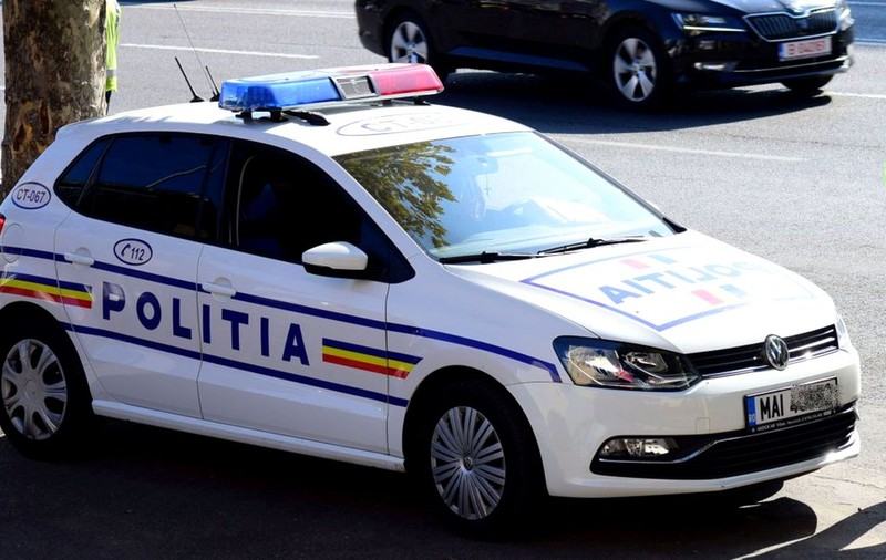 Un bărbat acuzat că ar fi furat 40.000 de euro în Germania a fost prins la Roman