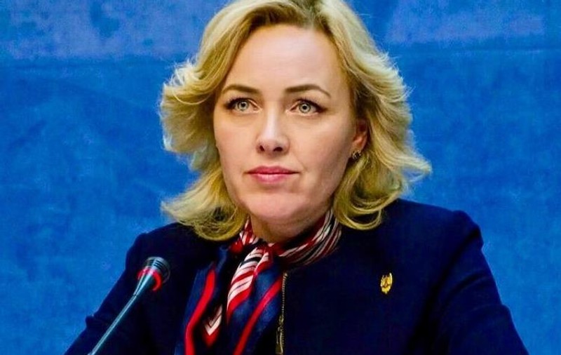 Carmen Dan îl apără pe Raed Arafat. "Se fabrică din nou teme care să stârnească emoție publică, oferind doritorilor de senzațional sânge"
