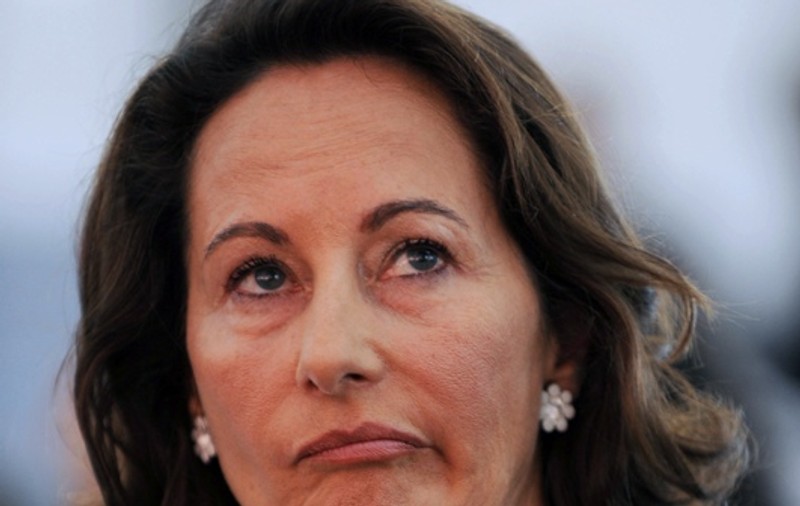 Segolene Royal, femeia cu care preşedintele Franţei are 4 copii, a rămas fără bani. Vezi prin ce moment JENANT a trecut!