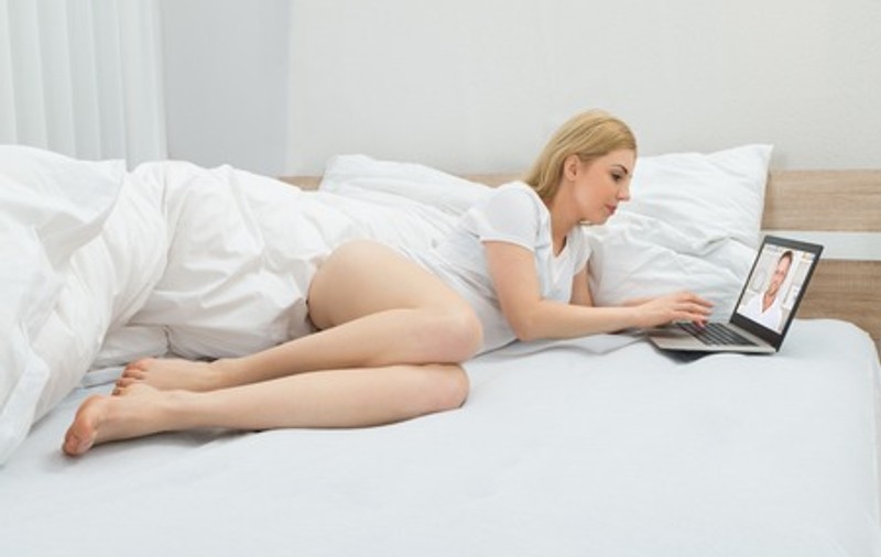 Adela vă sfătuiește în sex și iubire. „Am început să fac videochat. Un tip din SUA s-a îndrăgostit de mine”