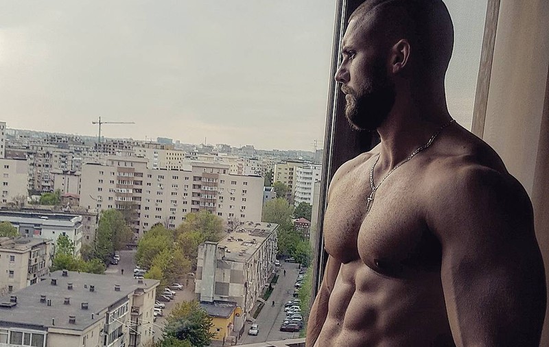 Florian Munteanu, pugilistul român care face senzație la Hollywood, dă detalii despre viața lui. "Nu știu dacă oricine e făcut pentru treaba asta" | FOTO