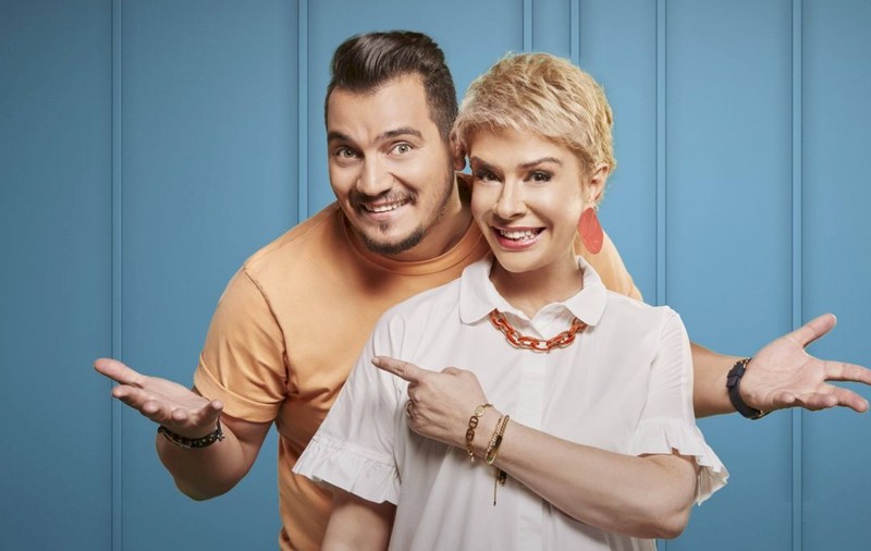 Bursucu a dat-o de gol. Cum este Teo Trandafir când se opresc camerele de filmat: „Suntem împreună de 7 ani”