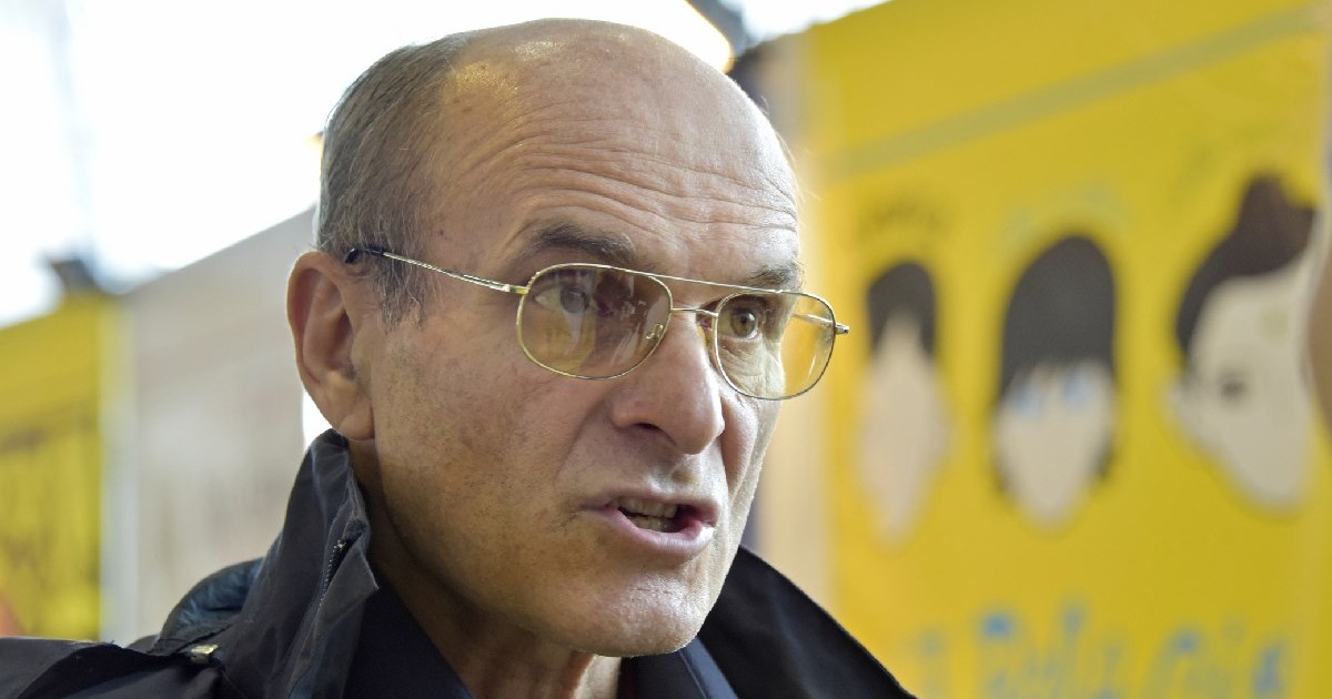 Cristian Tudor Popescu participa sambata, 6 aprilie 2016, in Timisoara, la Bookfest-Salonul de carte, editia VIII, sambata, 6 aprilie 2019, la Centrul Regional de Afaceri din Timisoara