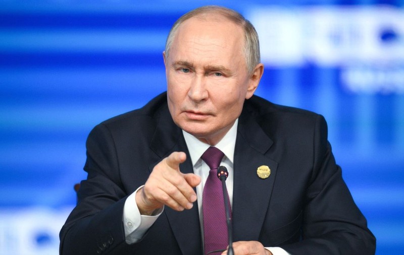 Vladimir Putin a anunțat că e posibil să desfășoare rachete balistice Oreșnik în Belarus, la cererea lui Alexandr Lukașenko | VIDEO