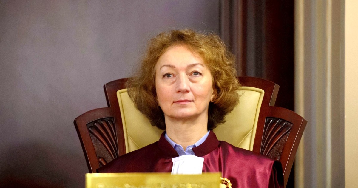 Simina Tănăsescu este prima femeie care ocupă funcția de președinte al Curții Constituționale