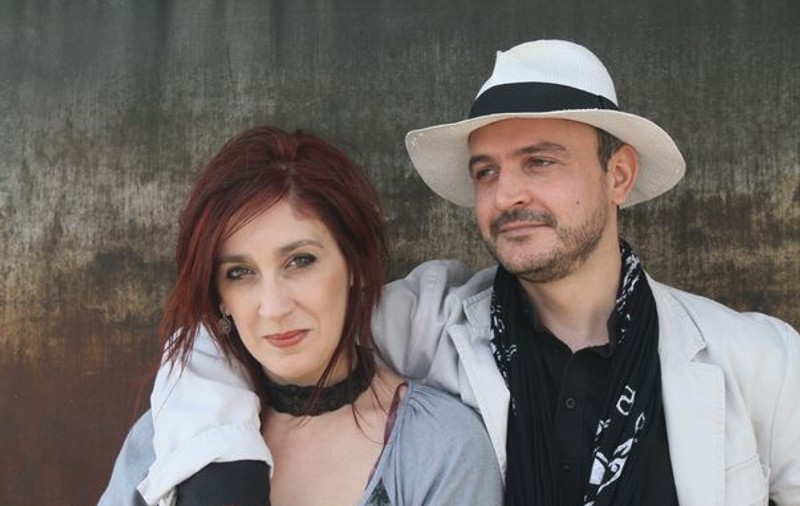 Marius Mihalache aduce teatrul la "Şarpele Roz"