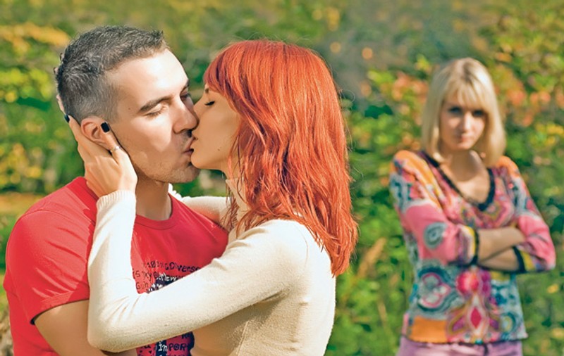 Horoscop | Săgetătorii pot fi trădaţi de persoana iubită