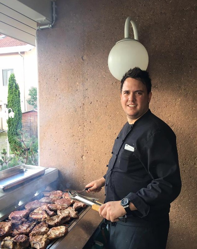 O româncă l-a băgat în faliment pe un celebru chef elvețian, căruia îi spunea că-l iubește și îi cerea bani