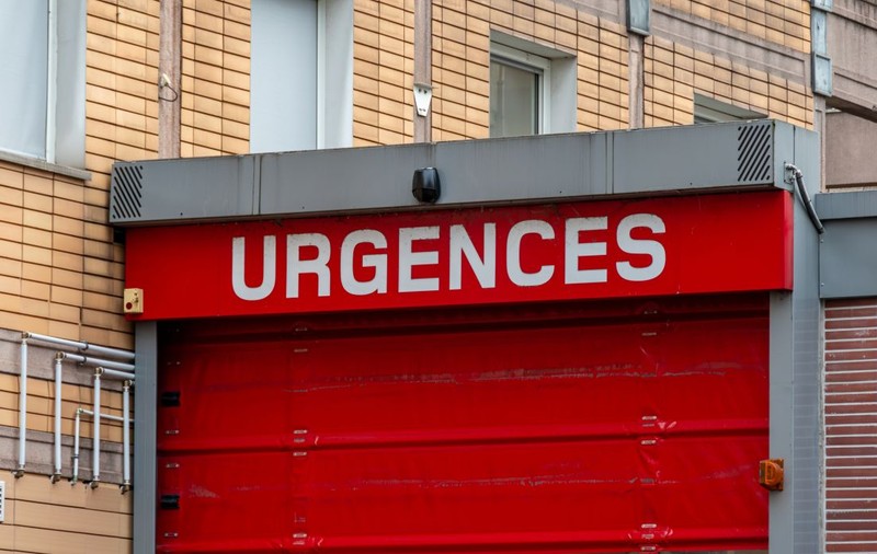 Un mecanic de locomotivă a fost înjunghiat de un bărbat după ce a refuzat să-i dea o țigară, în Paris