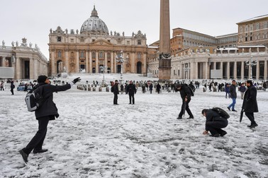 Ninsoare la Roma