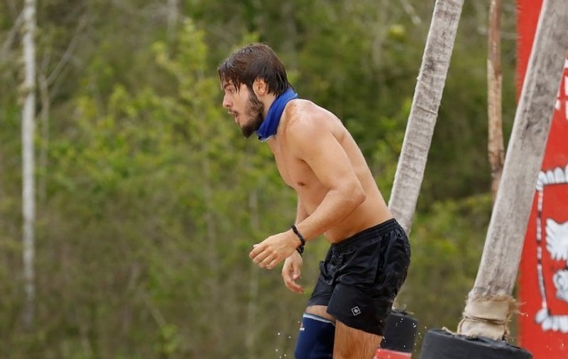 Albert de la „Survivor România”, susținut de un fost concurent. „Ești familia mea. Meriți să câștigi”