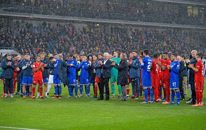 Hoffenheim - Bayern, întrerupt în minutul 77, la 0-6! Fotbaliștii au refuzat să mai joace în ultimele minute. Care este motivul