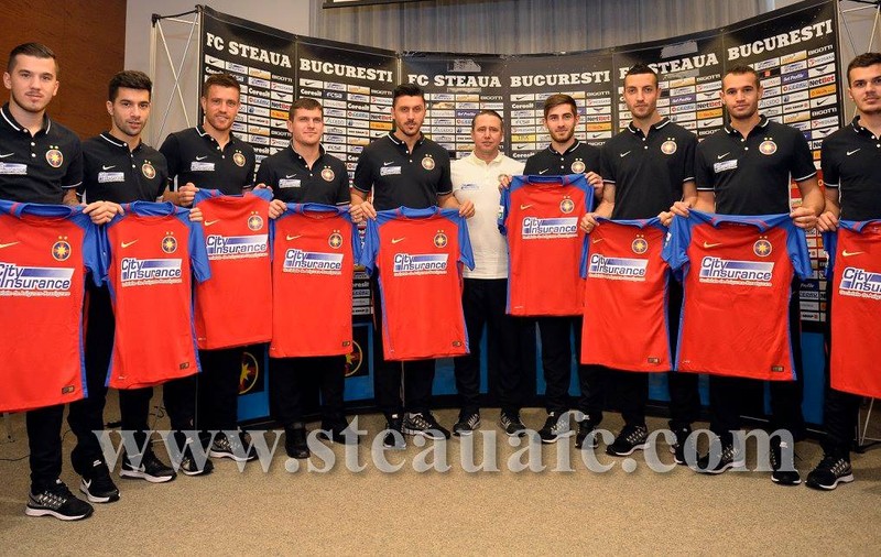 Final de mercato? Cei 9 furioși! ^Steaua și-a prezentat cavaleria pentru titlu. Azi, primul amical al iernii / FOTO&VIDEO
