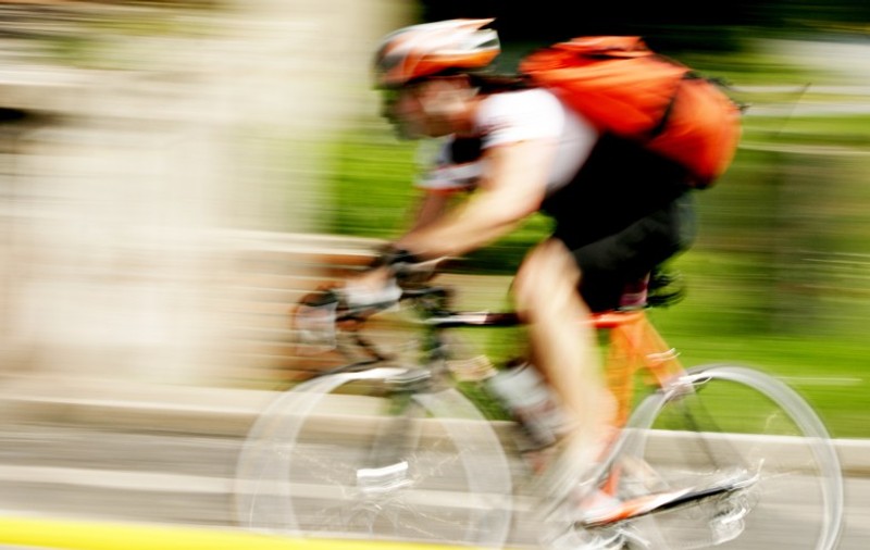 300 de bucureşteni au pedalat ca să dea "Burta jos!"