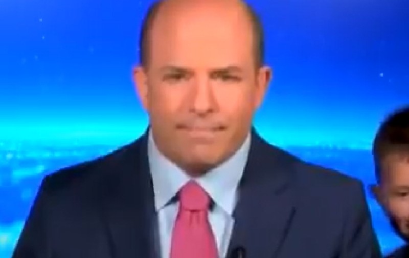Fiul de 5 ani al lui Brian Stelter „fură” live-ul CNN în timp ce analistul discuta despre procesul lui Trump I VIDEO 