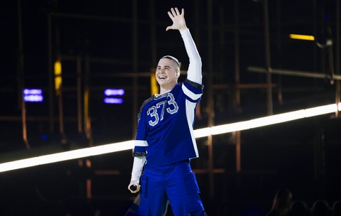 Satoshi din Republica Moldova a deschis Eurovision 2026. Ce mesaj a primit din partea premierului moldovean înainte de a urca pe scenă