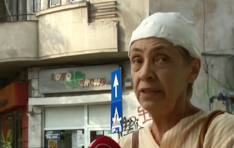 O bătrână a fost lovită de o bucată de tencuială căzută de pe o clădire din București. „Am amețeli și dureri de cap!”